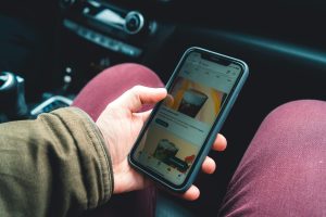 The Impact of Vehicle Connectivity on User Experience