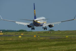 The Benefits of Travel Rewards Credit Cards for Frequent Flyers