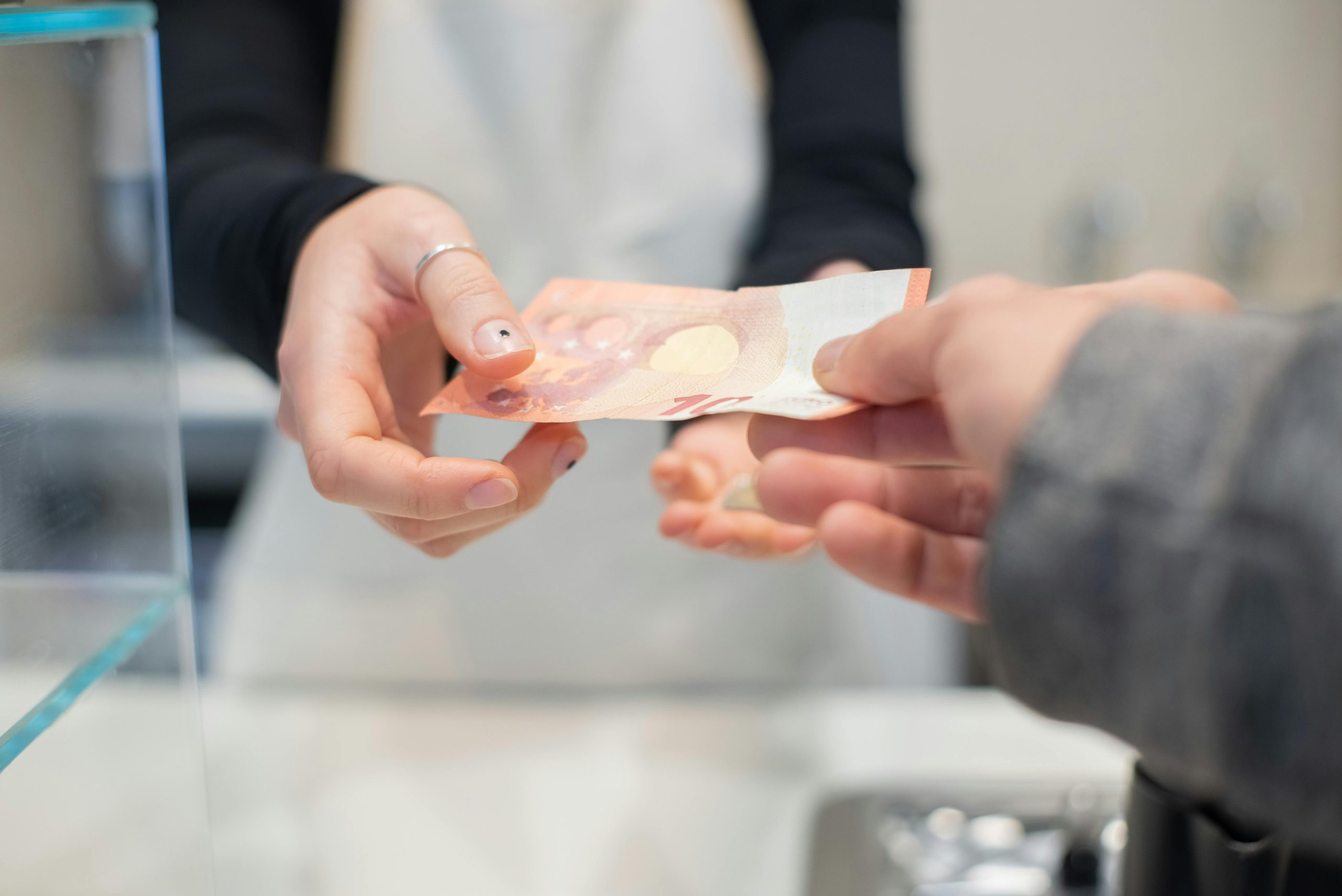 The Impact of Zero-Interest Financing on Spending