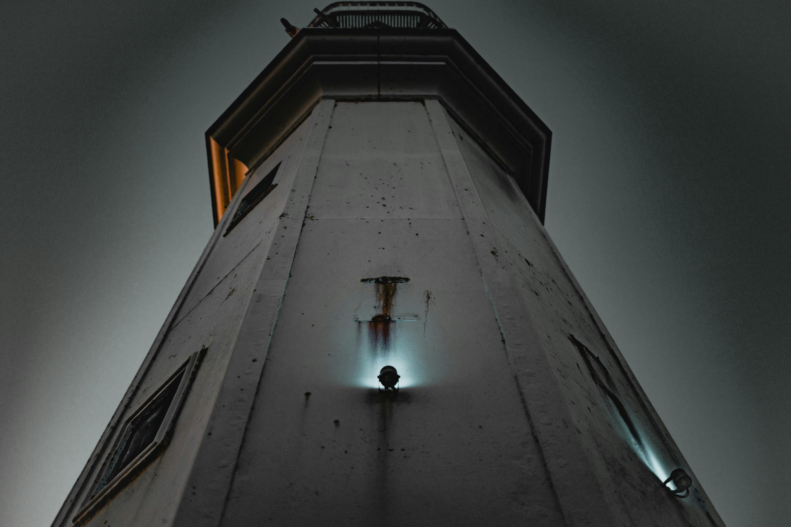 Building a Custom PC: A Comprehensive Guide for Beginners